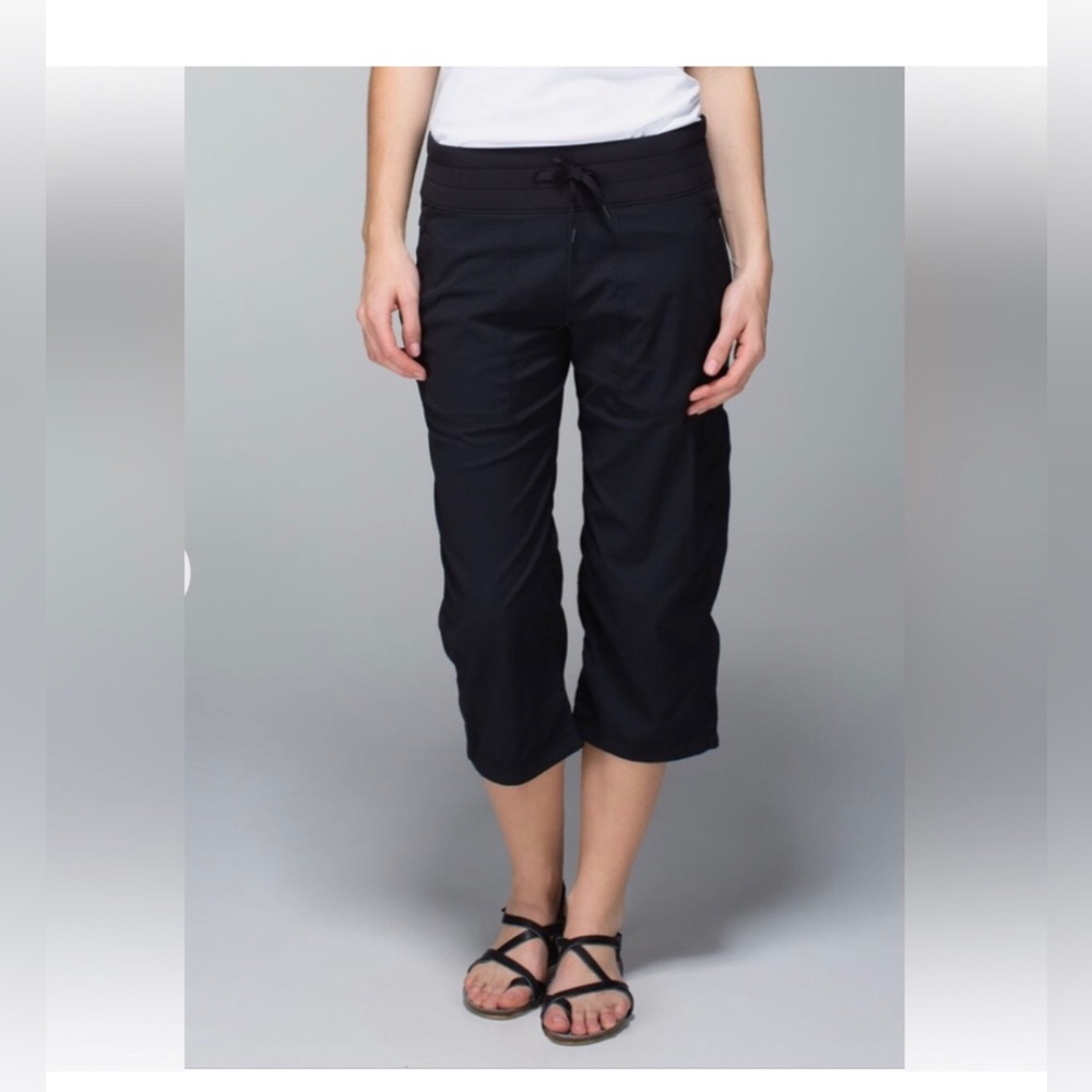 Lululemon Studio dance capris